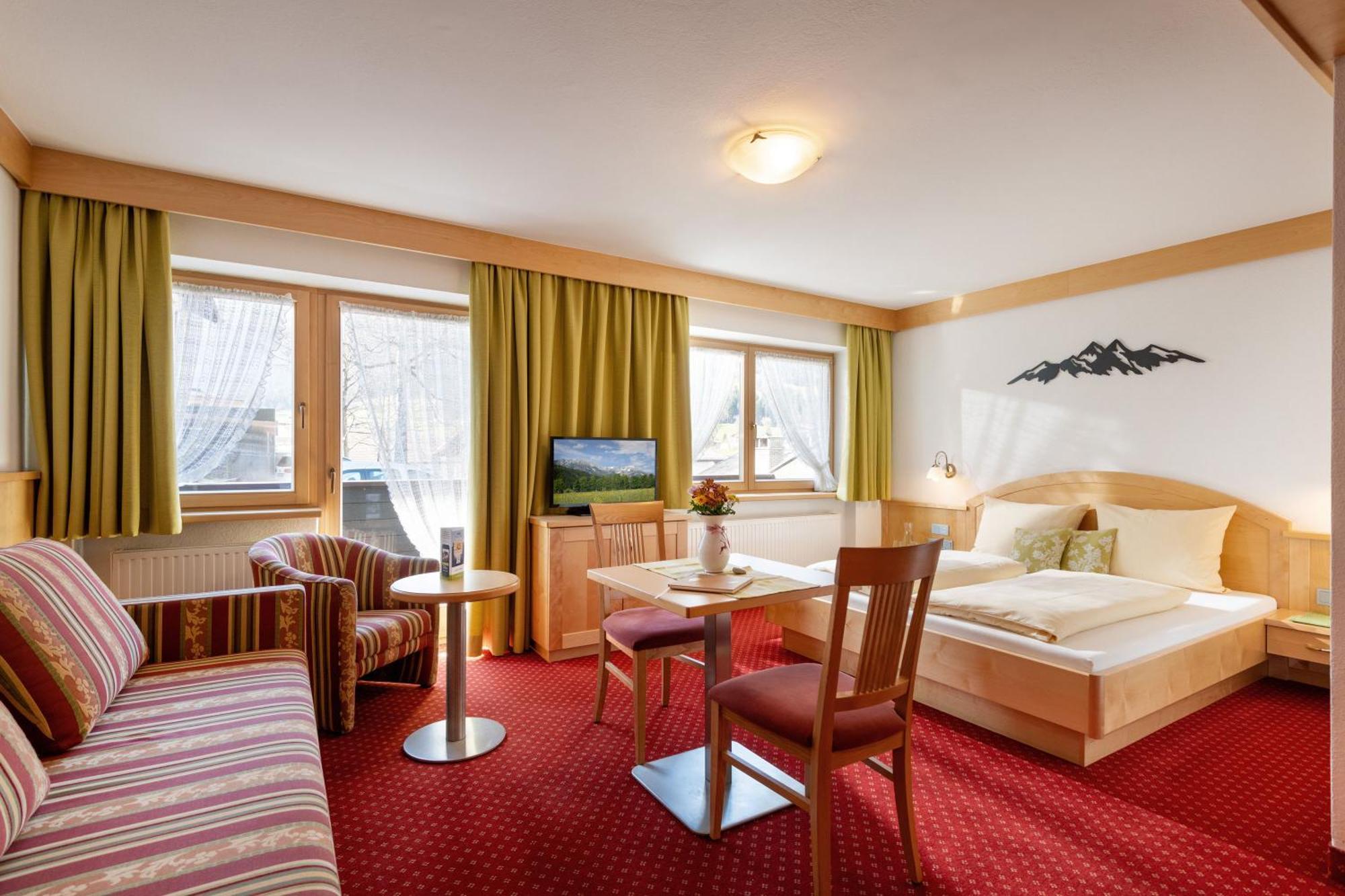 Eggerwirt Hotel 3*